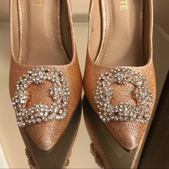 NWOB Rose gold & rhinestone stilettos bought from Akira - Picture 2 of 4